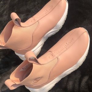 Woman’s Champion shoes